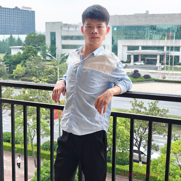 湖南28岁单身帅哥真诚找对象-保山征婚相亲网