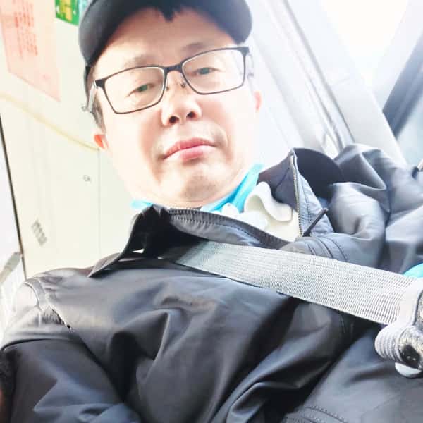 上海56岁单身帅哥真诚找对象-保山征婚相亲网