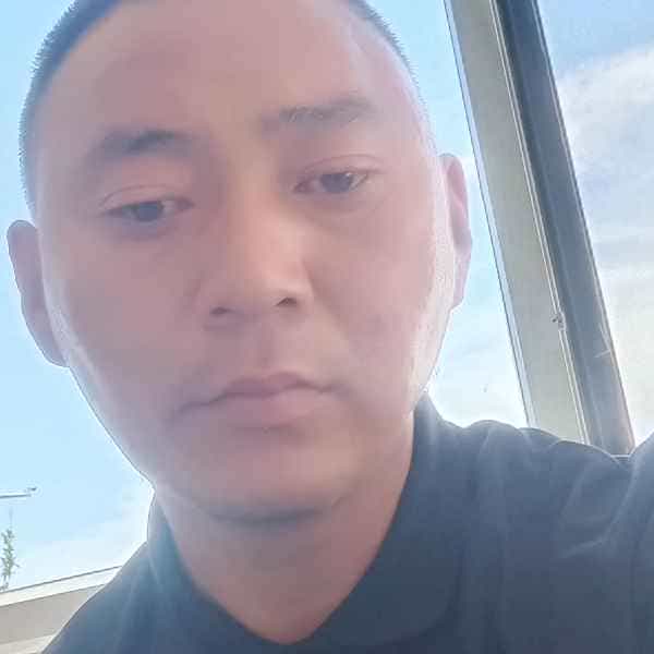 35岁岁内蒙古单身帅哥 - 保山吉缘网